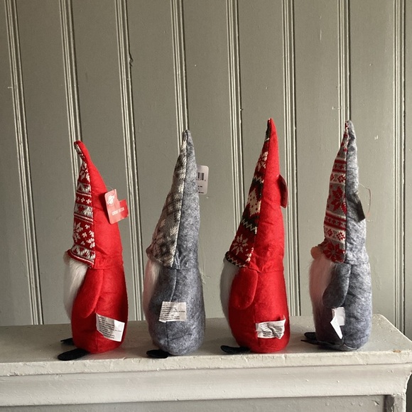 NWT- 14”- Set of 4- Red & Gray Holiday Gnomes Set w/ Red & Gray Sweater Hats - Picture 9 of 16